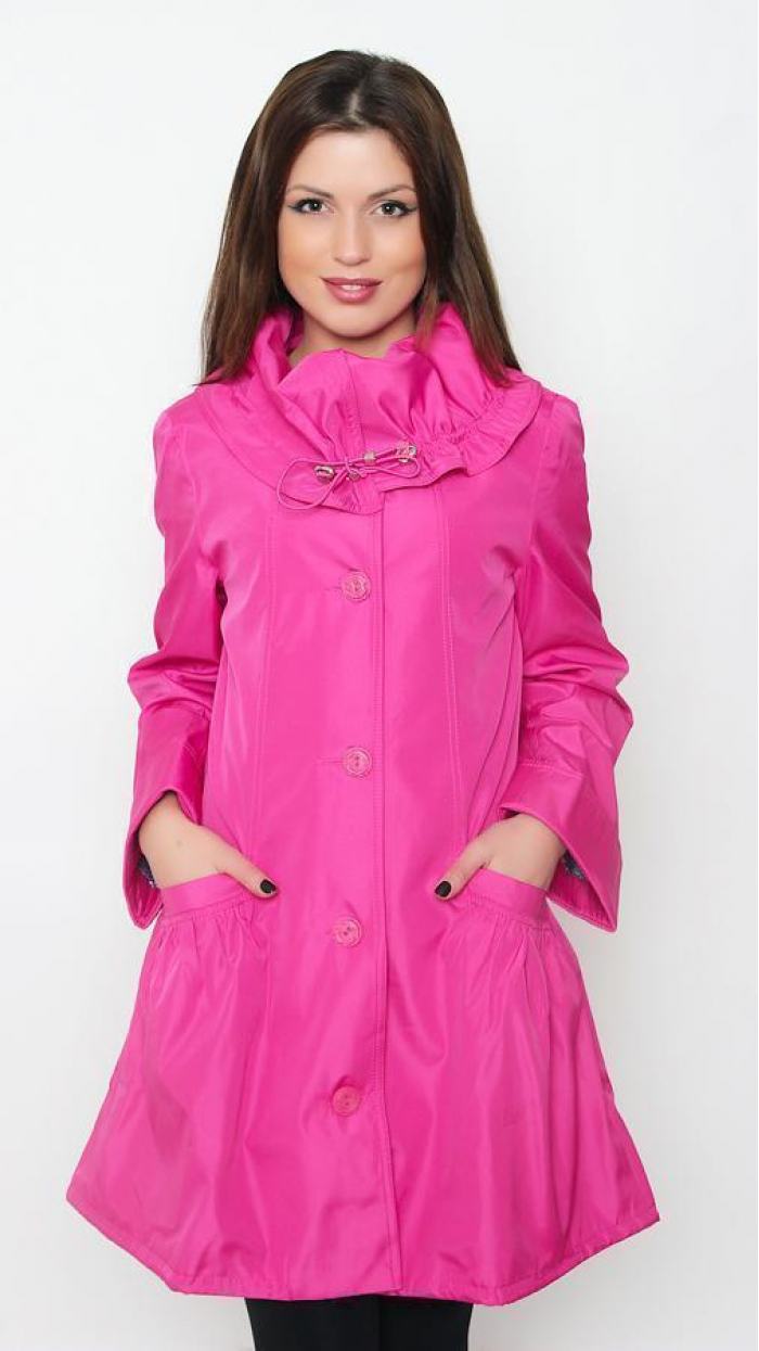 Розовый плащ и платье. Хосе падилья матадор в жизни. Плащ розовый матадор. Плащ розовый матадор. Испанский матадор костюм.